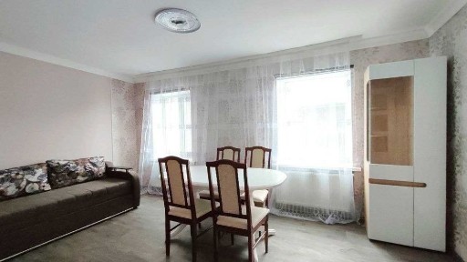 Продам частину будинку з газом на 2 кімнати у Дергачах р-н 3 школи.