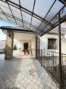 Дом новой постройки Евро. М Киевская. Эксклюзив. Старт-225000$. Торг