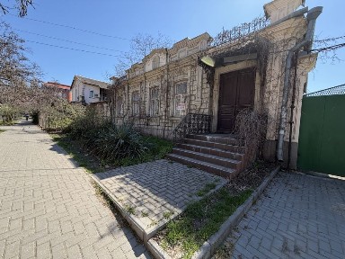 Продаю ликвидный ‼️ доходный дом в центре 130м2