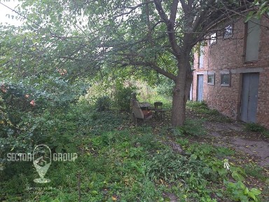109 + 70 м. кв. в самому центрі Борисполя.