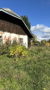 Продаю будинок в центрі передмістя, с. Лисець з земельною ділянкою 6сот.