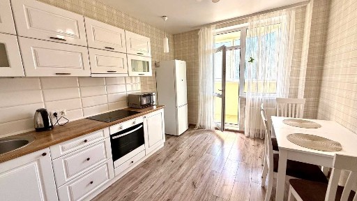 Оренда 1-кімнатної квартири 45 м², Київська вул., 247