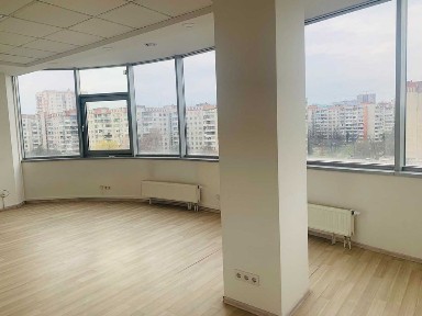 Оренда дворівневого приміщення з панорамним виглядом, 500 м2 + тераса