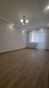 Продаж 2 км другий поверх
