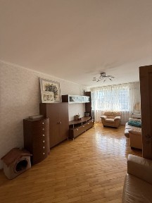 Продаж трьохкімнатної квартири в центрі Києва/вул. Іллєнка 63