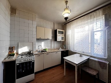 1-ая квартира Ак. Королева / р-к Южный