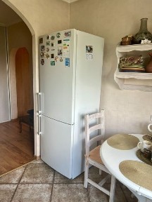 Продам 2-кім квартиру по вул. Райдужна 57, масив Райдужний, Дніпровський р-н