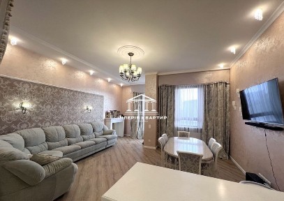 Продажа 3к. 108квм, Центр пер. Банный 1, Дом на Набережной Новострой