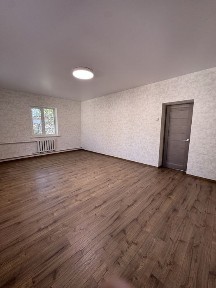 Продається великий будинок