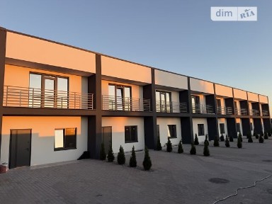 Продаж 2 поверхового таунхауса з ділянкою на 1.9 сотки, 85 кв. м, 4 кімнати, на вул. Амосова 19 • ID 34676110