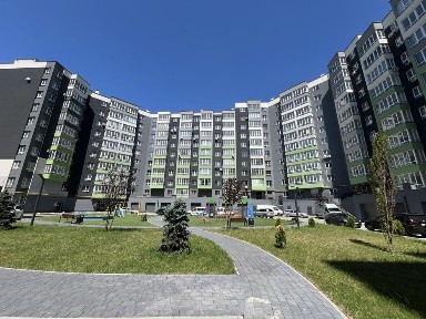 Продається простора 3 кім. ЖК Міленіум. Розтермінування.
