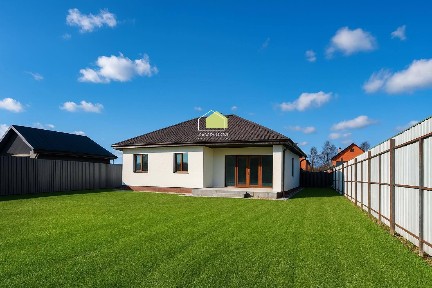 Продаж будинку 140 м²