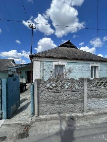 Продаж будинку 64.8 м², Таращанський пров.
