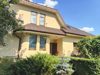 Київська обл., Бориспільський район, с. Ревне, Світанковий, 3