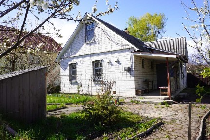 Київська обл., Бориспільський район, с. Гнідин, Волинська, 207