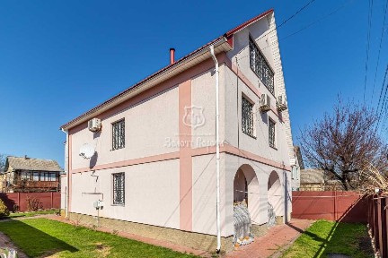 Продаж будинку 173 м², Садова вул., 3/1