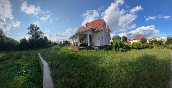 Продаж будинку 298 м², Теплична