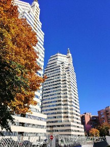 Дніпро, Володимира Вернадського вул., 35