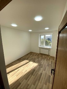 Продаж квартири, 3 кімнатної квартири
