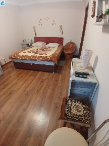 Київ, Зодчих вул., 60/1