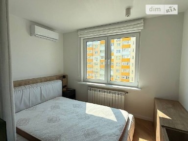вулиця Юлії Здановської, мікрорайон Голосіїв, район Голосіївський, Київ, метро Васильківська, вул. Юлії Здановської 36В • ID 34679968