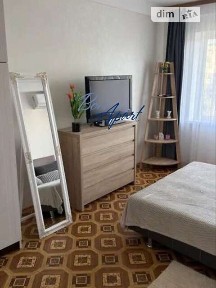 Оболонський проспект, мікрорайон Оболонь, район Оболонський, Київ, метро Оболонь, просп. Оболонський 7Б • ID 34679714