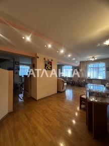 Капитальный дом из ракушечника с участком 12 соток возле Черноморска