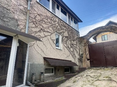 Продам Дом на ж/м ПОБЕДА-3, с ГАРАЖОМ