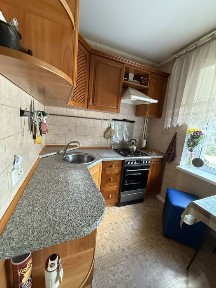 В продаже уютная 3-комнатная квартира с мебелью и техникой по ул. Воронина!