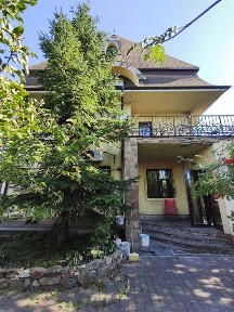 Продам заміський будинок на березі Дніпра 11 сот
