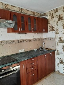 Дніпро, Маршала Малиновського вул., 60