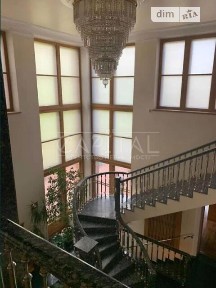 Продаж 4 поверхового будинку з гаражем і ділянкою на 22 сотки, 828 кв. м, 10 кімнат, на вул. Красицького • ID 34741314