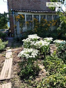 Продаж 2 поверхового будинку з верандою і ділянкою на 6 соток, 32 кв. м, 3 кімнати, на Центральна вулиця • ID 34676259