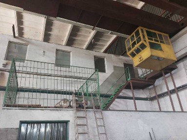 Виробничий комплекс 1973 м² на 0,76 га - 300 кВт, крани 2/5/12 т, заїзд для фурРівне