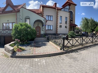 Продаж будинку 323.1 м², Віденська вул.