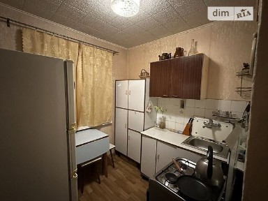 Хмельницького Богдана вулиця, мікрорайон Косіора, район Індустріальний, Дніпро, вул. Хмельницького Богдана 27, кв. 65 • ID 34684374