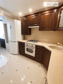 Продаж 2к квартири 76 кв. м на вул. Андрія Первозванного 58А • ID 34682627