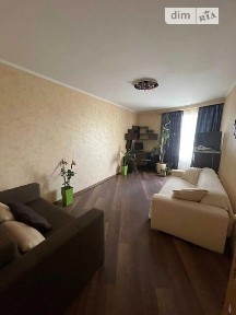 ВЛАСНИК! Світла 2-кімнатна квартира 63 м². Готова до проживання