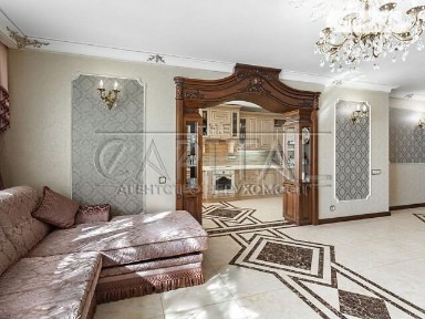 Продаж 4к квартири 176 кв. м на вул. пр-т Лобановського 4Г • ID 34678920