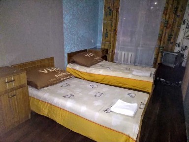 2-кімнатна квартира подобово 45 м², Сонячний вул., 15