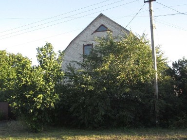 Продається газифікований будинок по вул. Ю. Корлюка (р-н 8 школи, кінцева зупинка автобуса №5)
