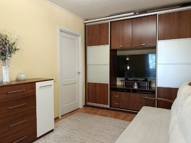 Продам 2к квартиру ж/м Приднепровск/ Самарский район/Левый берег