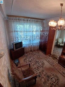 Київ, Дніпровський р-н Соцмісто, иетро Дарниця, Чернігівська пішкі 15 хвилин