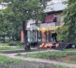 Аренда коммерческого фасадного помещения 43м. кв. Лесной проспект 11. Большой трафик людей!