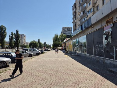 Аренда магазина на пересечении Бочарова и Палия