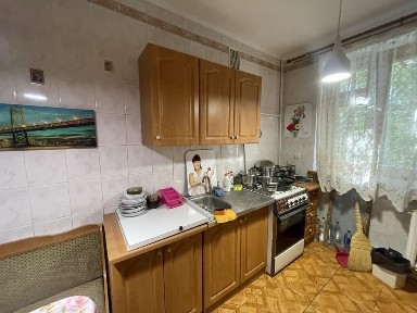 Сдам 3 к Небесная сотня Левитана 2 этаж