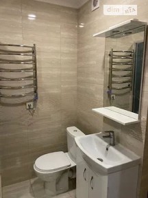 Польова вулиця, мікрорайон Караваєві Дачі, район Солом'янський, Київ, вул. Польова 73 • ID 34684647