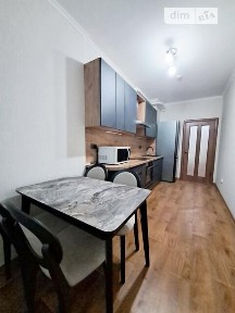 Наталії Ужвій вулиця, мікрорайон Мостицький Масив, район Подільський, Київ, метро Почайна (Петрівка), вул. Наталії Ужвій 12 • ID 34684638