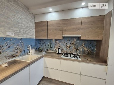 Співдружності вулиця, Слобожанське, вул. Співдружності 1 • ID 34684187