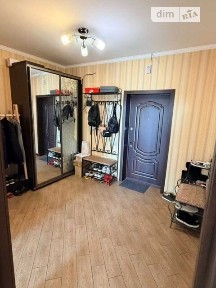 Драгоманова вулиця, район Голосіївський, Київ, вул. Драгоманова 2 • ID 34681727